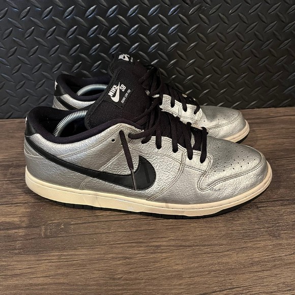 Nike Dunk Low Pro SB Cold Pizza 2016 Men’s Size 12 313170-024 Silver‎ Black